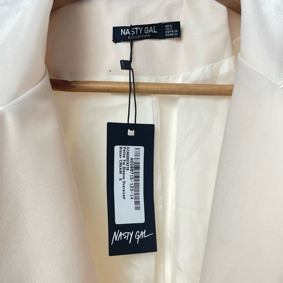 NWT Nasty Gal Tie Sleeve Oversized Blazer in Cream Size 2 - Picture 4 of 8